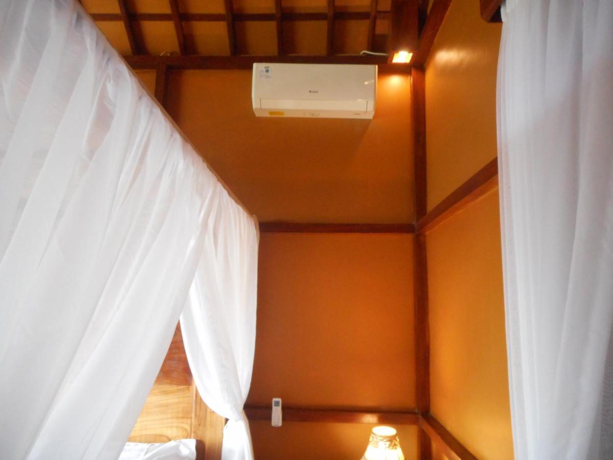 Villa Dukuh Selat ภายนอก รูปภาพ